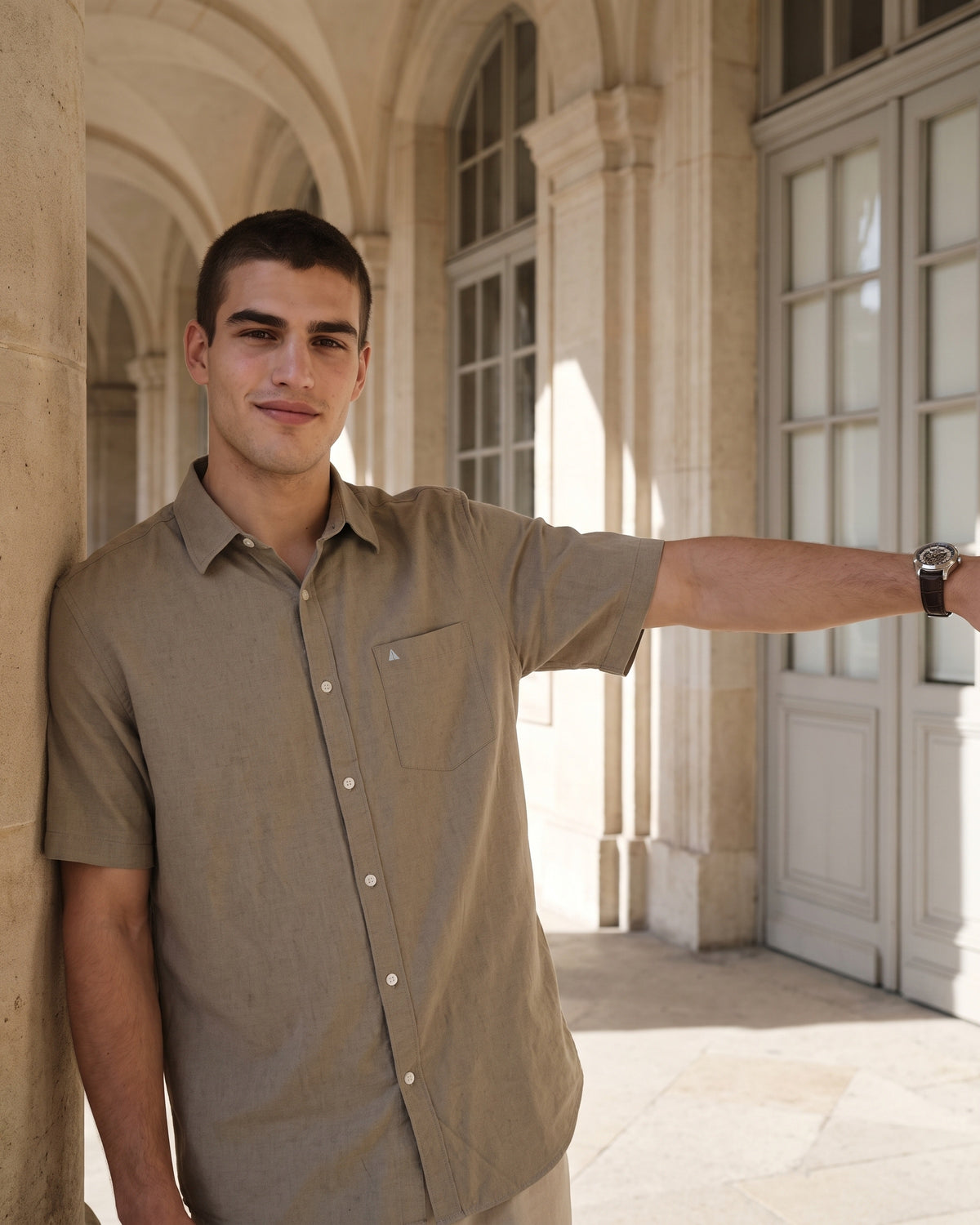 Generous Heritage Linen Short Sleeve Shirt - Olive Ground