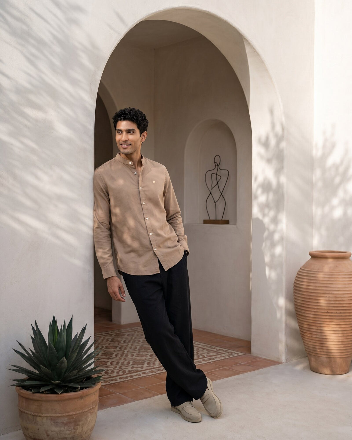 Heritage Linen Chinese Collar Long Sleeve Shirt – Espresso (1 of 4)