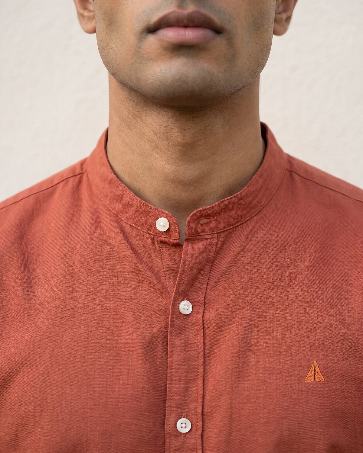 Heritage Linen Chinese Collar Long Sleeve Shirt – Warm Tobacco (2 of 4)