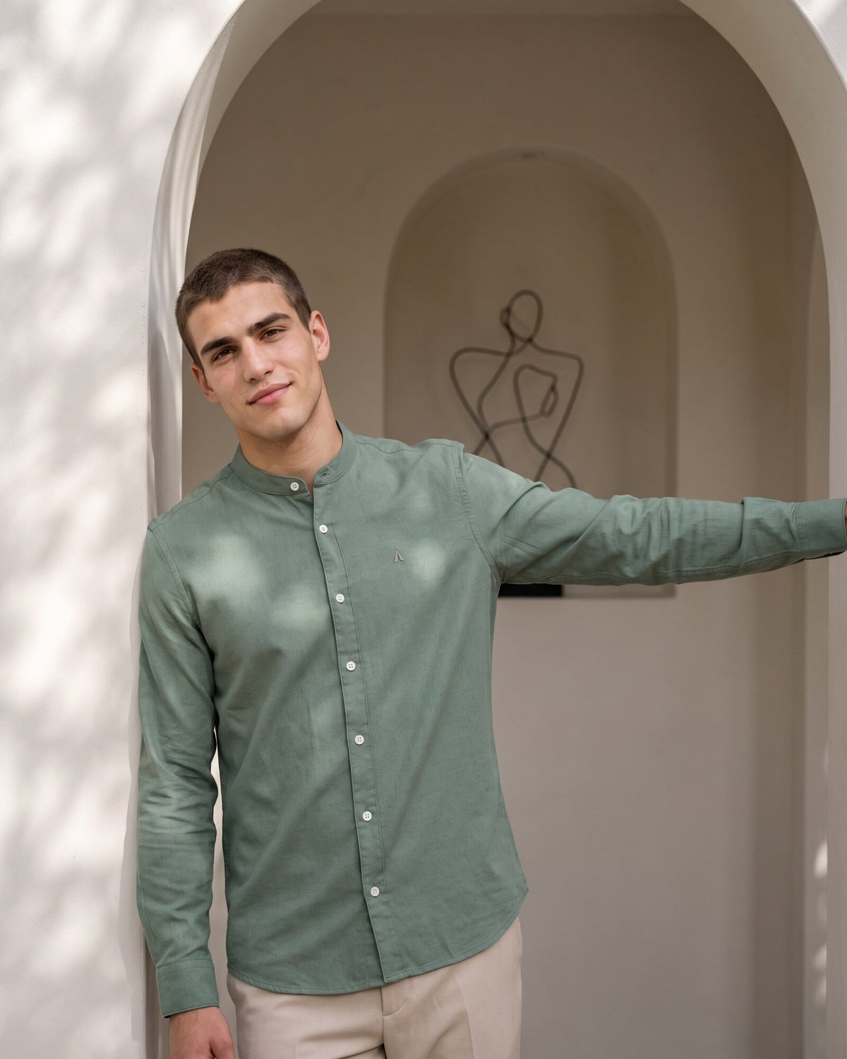 Heritage Linen Chinese Collar Long Sleeve Shirt – Moss Reserve (1 of 4)