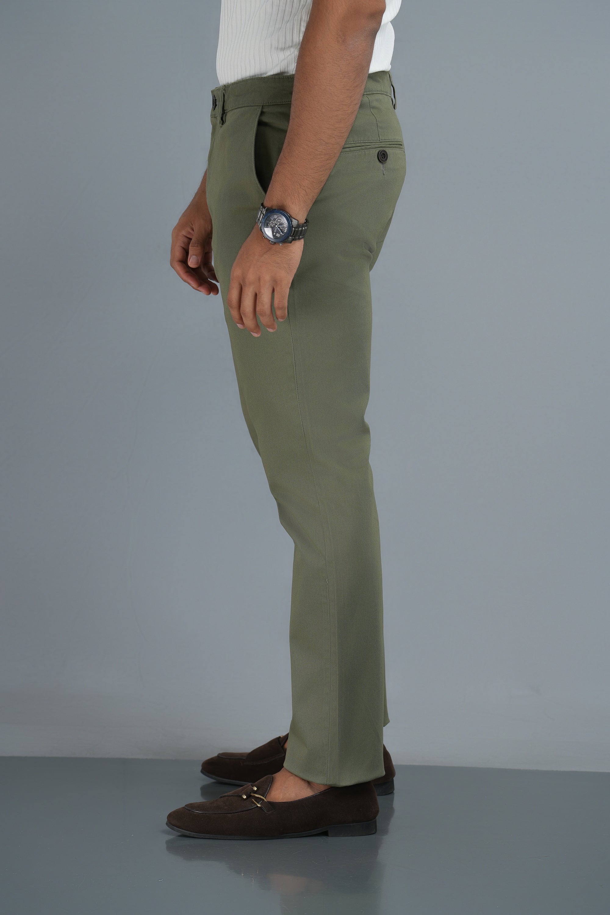 Essential Chinos - Slim Fit - Olive