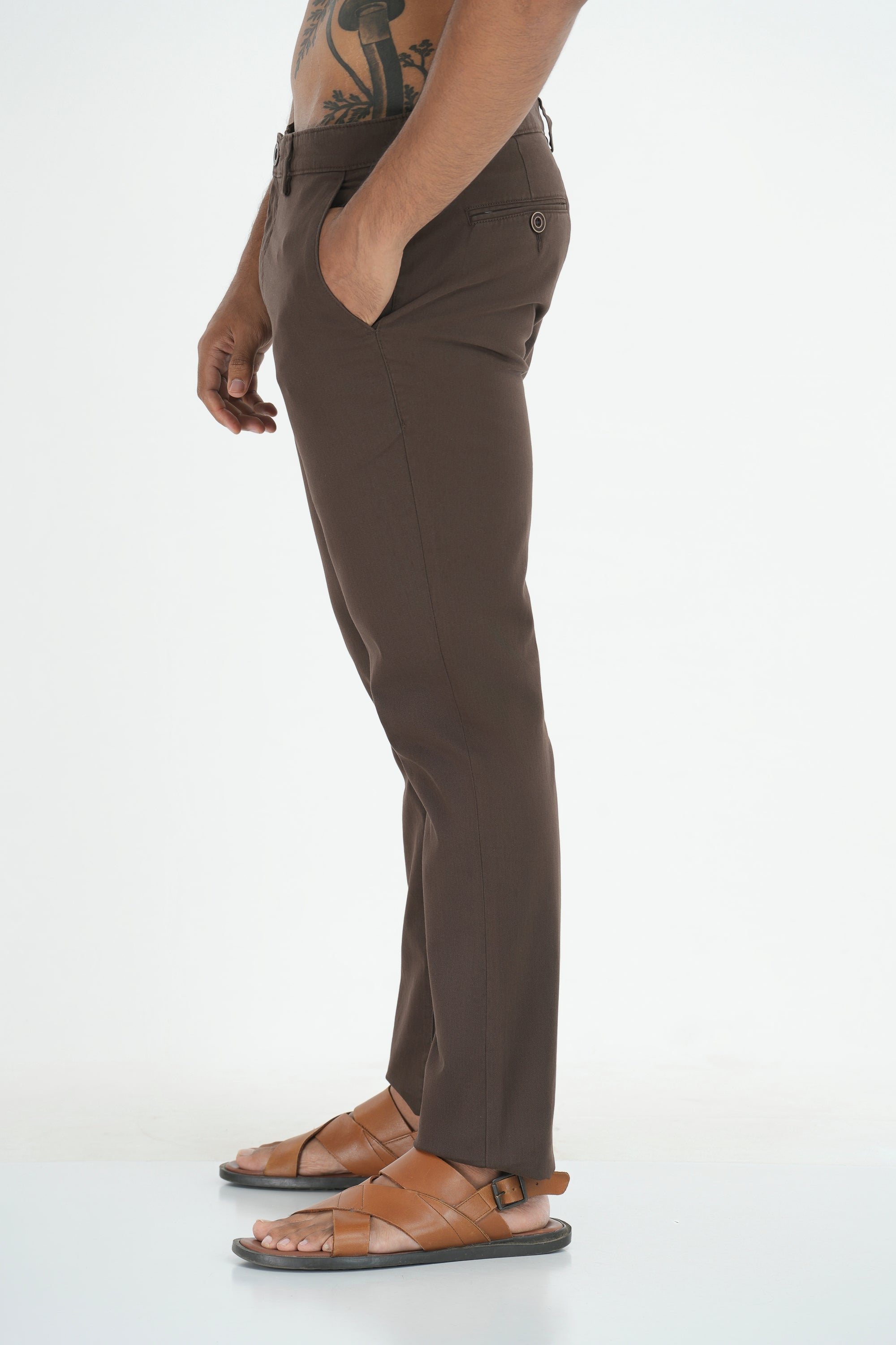 Essential Chinos - Slim Fit - Brown