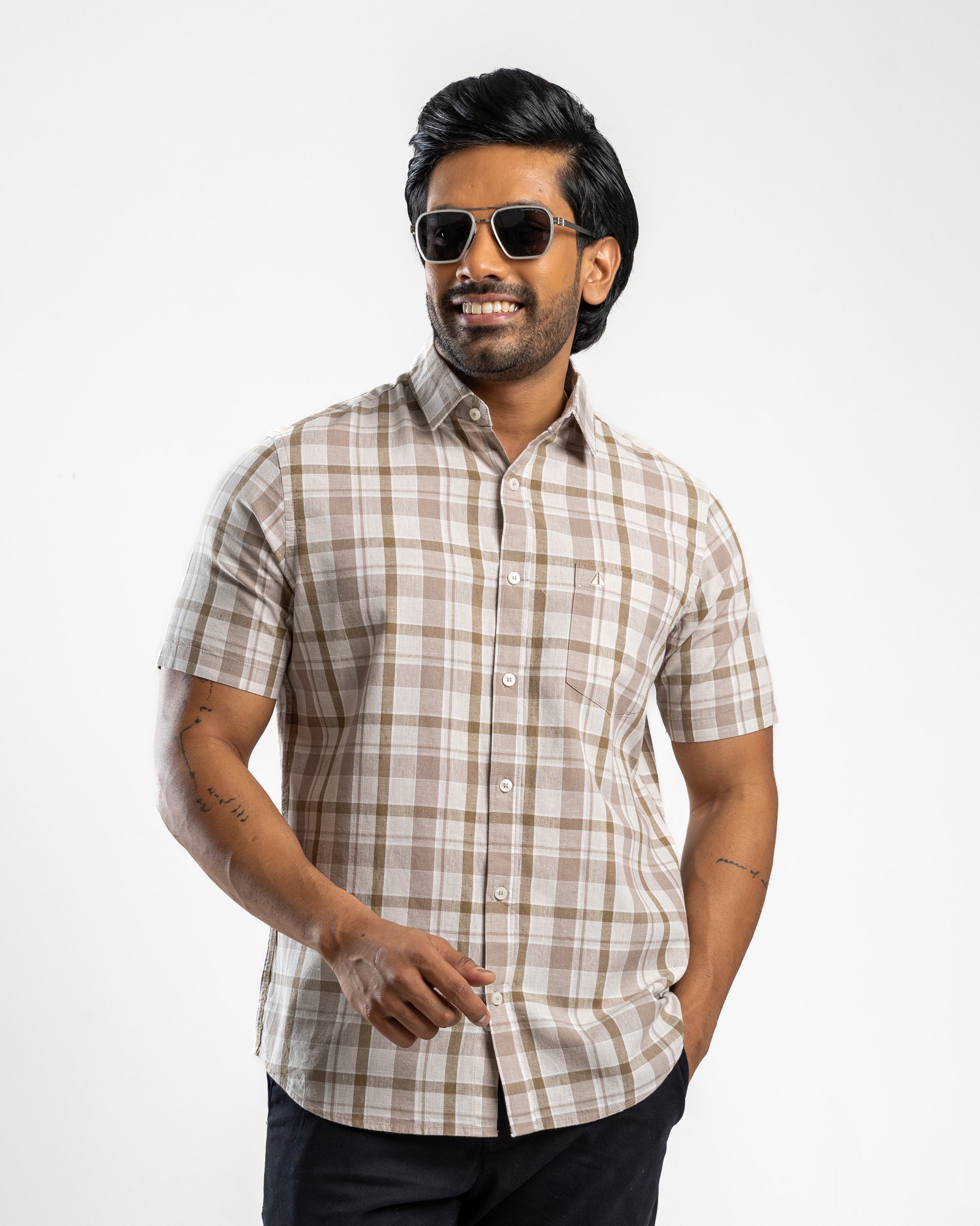 Linen Cotton Blend Check Short Sleeve Shirt | Espresso