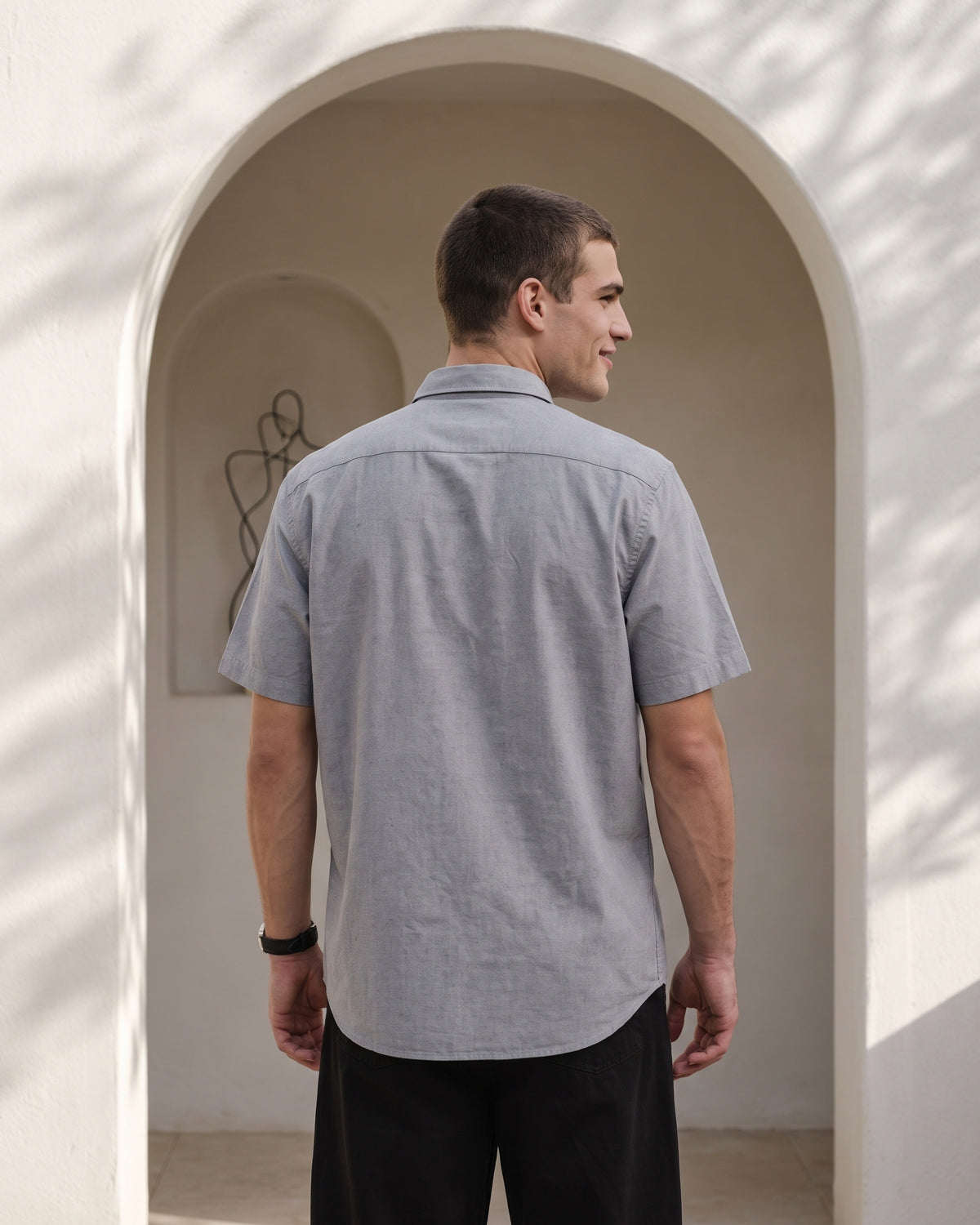 Generous Heritage Linen Short Sleeve Shirt - Charcoal