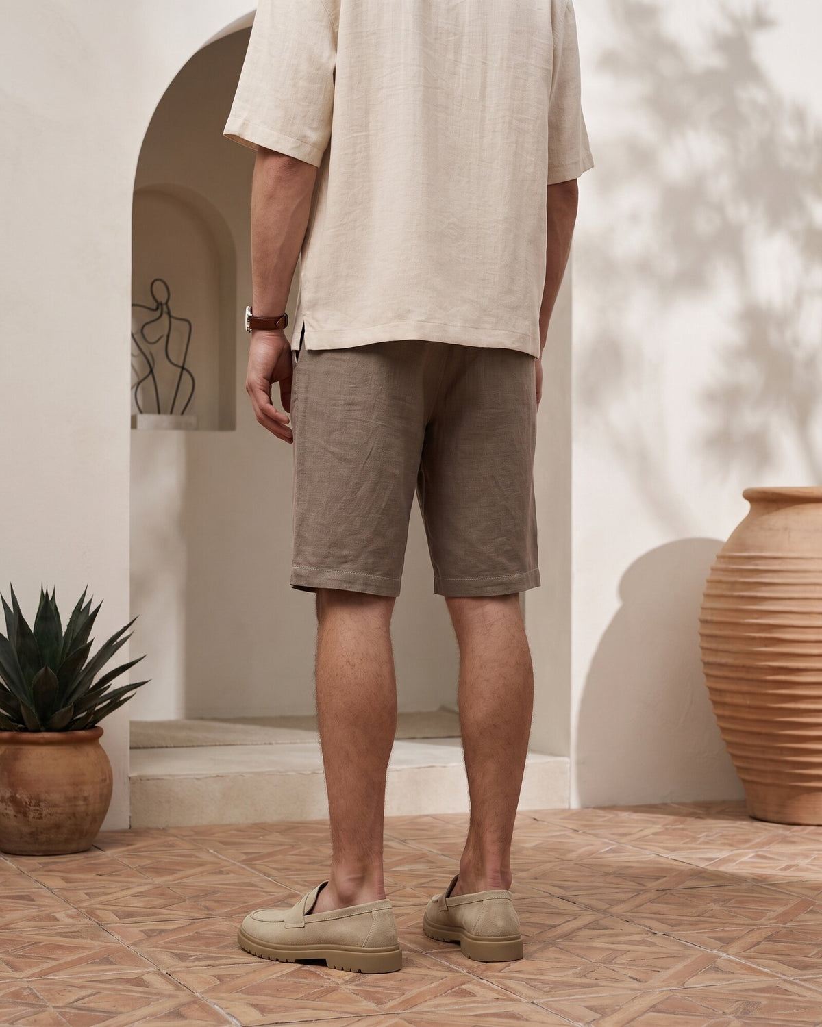 Signature Cotton Short – Desert Khaki (2 of 4)